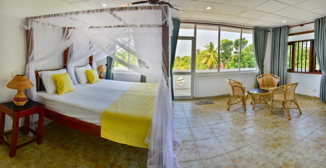 Villa Gamini Hikkaduwa Luaran gambar